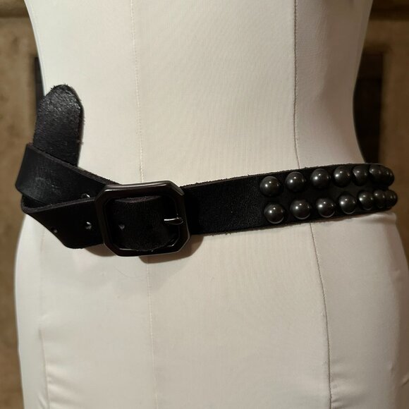Dark studded, quality leather belt, Large - Picture 2 of 6